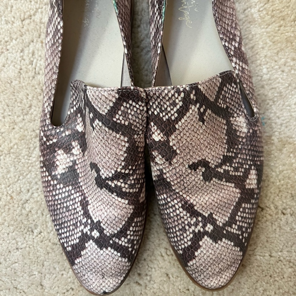 Crown Vintage Loafers